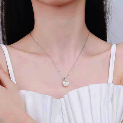 Mela Diamond & Pearl Necklace