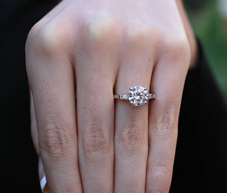 Sorrel Round Diamond Engagement Ring (Lab Grown Igi Cert) whitegold