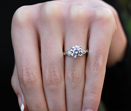 Hibiscus Round Diamond Engagement Ring (Lab Grown Igi Cert) whitegold