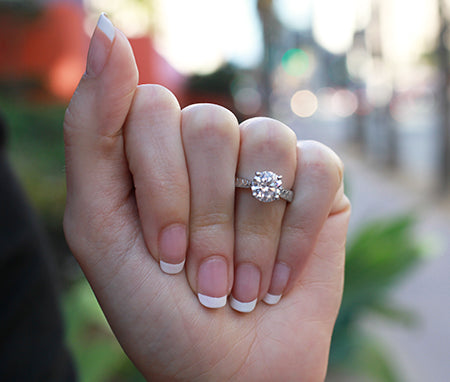 Azalea Round Diamond Engagement Ring (Lab Grown Igi Cert) whitegold
