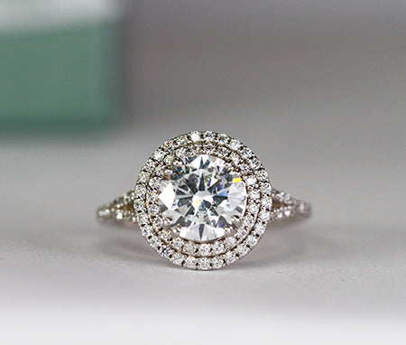 Viola Round Diamond Engagement Ring (Lab Grown Igi Cert) whitegold