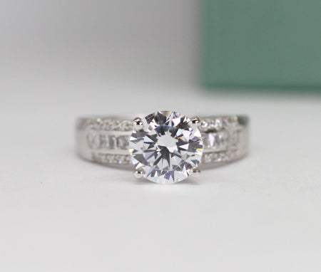 Crocus Round Diamond Engagement Ring (Lab Grown Igi Cert) whitegold