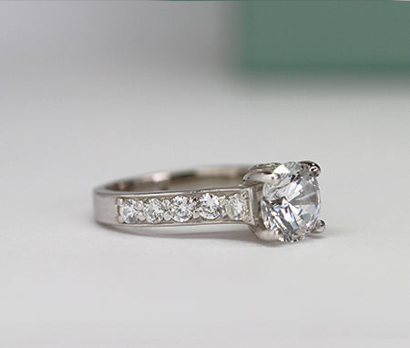 Calluna Round Diamond Engagement Ring (Lab Grown Igi Cert) whitegold