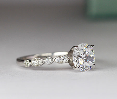 Marjoram Round Diamond Engagement Ring (Lab Grown Igi Cert) whitegold