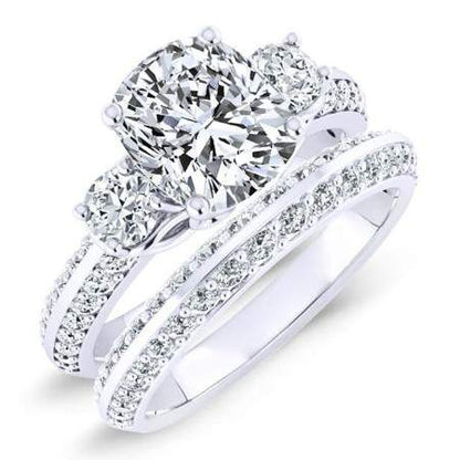Thistle - GIA Certified Cushion Diamond Bridal Set