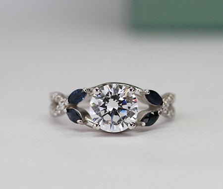 Alba Round Moissanite Engagement Ring whitegold