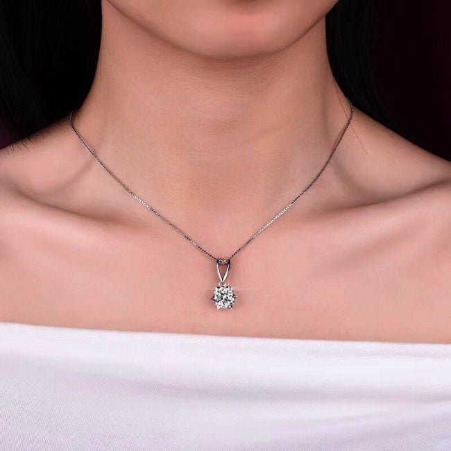 Alondra Moissanite Necklace - BeverlyDiamonds