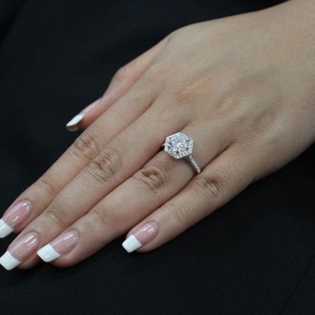 Anise Round Moissanite Engagement Ring whitegold