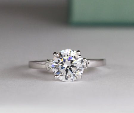 Bellflower Round Diamond Engagement Ring (Lab Grown Igi Cert) whitegold