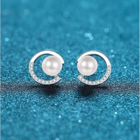 Brynlee Moissanite & Pearl Earrings - BeverlyDiamonds