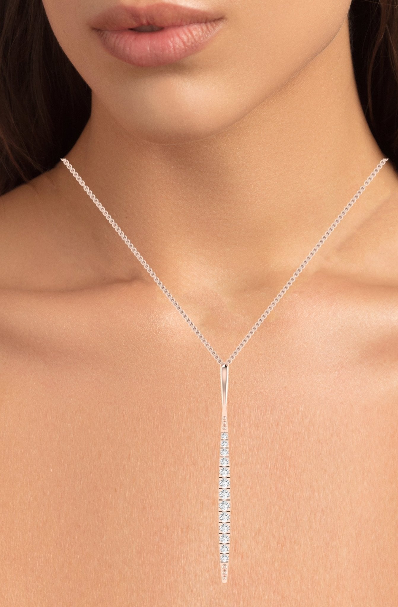 Cheer Tapering Diamond Accented Necklace rosegold