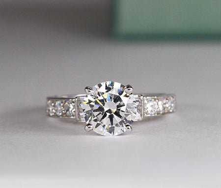 Daisy Round Moissanite Bridal Set whitegold