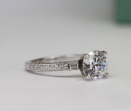 Daphne Round Diamond Engagement Ring (Lab Grown Igi Cert) whitegold