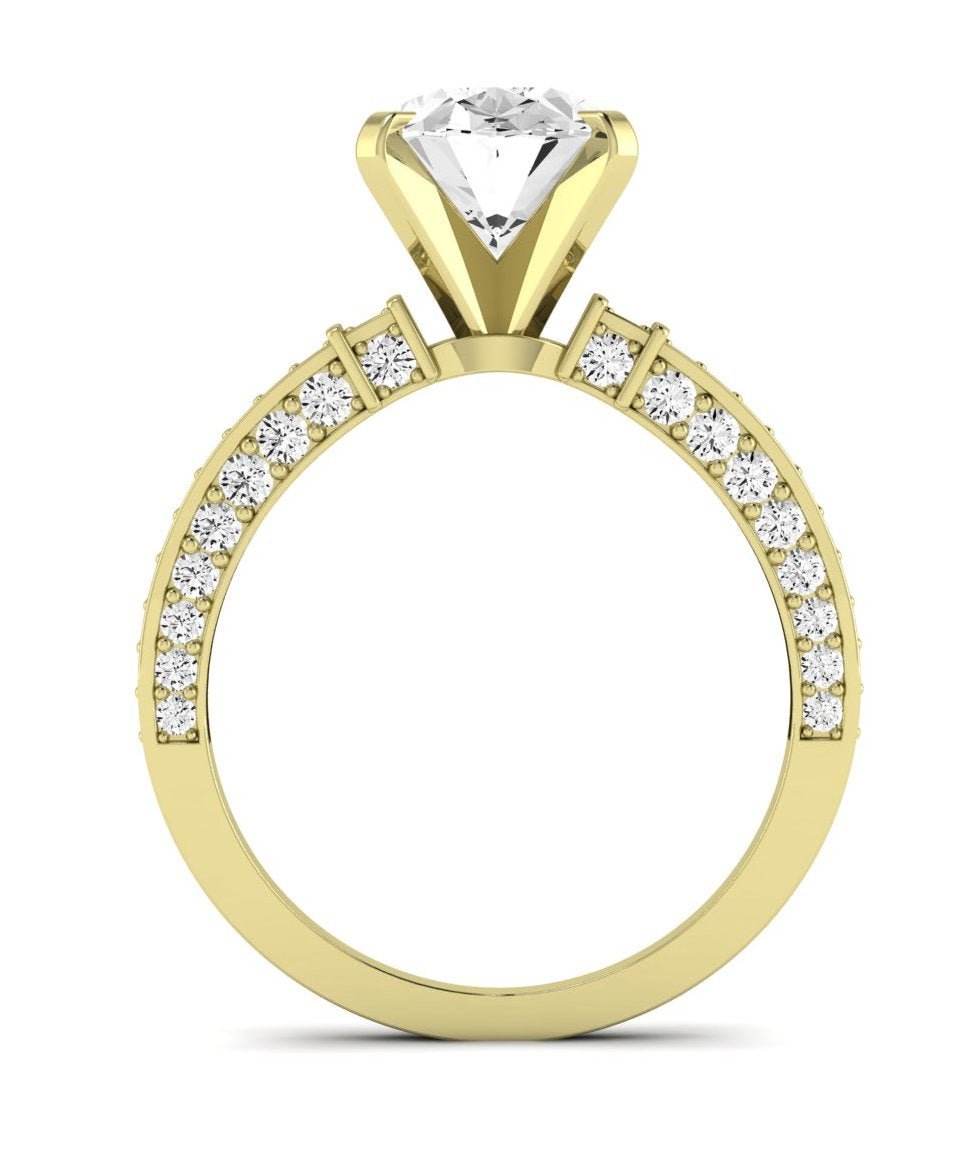 Daphne Oval Moissanite Engagement Ring yellowgold