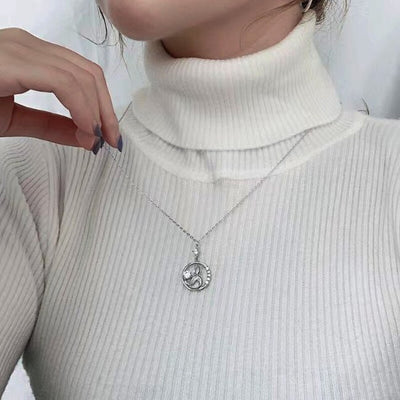 Elora Moissanite Necklace