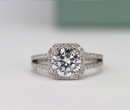 Freesia Round Moissanite Engagement Ring whitegold