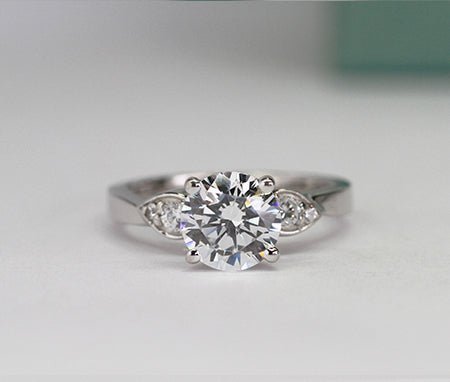 Hibiscus Round Diamond Engagement Ring (Lab Grown Igi Cert) whitegold