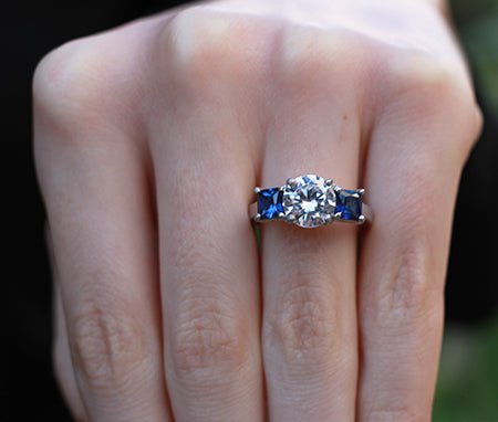 Ilex Round Moissanite Engagement Ring whitegold