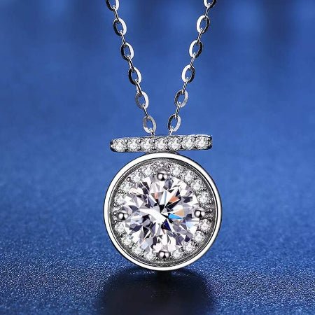 Jillie Moissanite Necklace whitegold