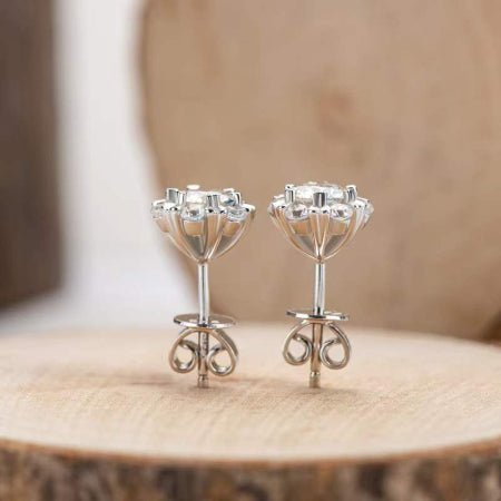 Jordyn Moissanite Earrings whitegold