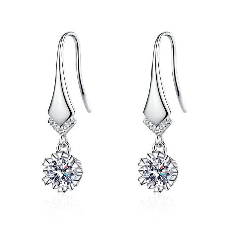 Mabel Moissanite Earrings whitegold