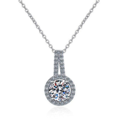 0.73ct Moissanite Necklace whitegold