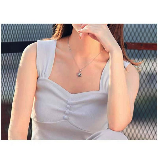 Nadi Moissanite Necklace