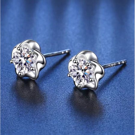 Paisley Moissanite Earrings whitegold