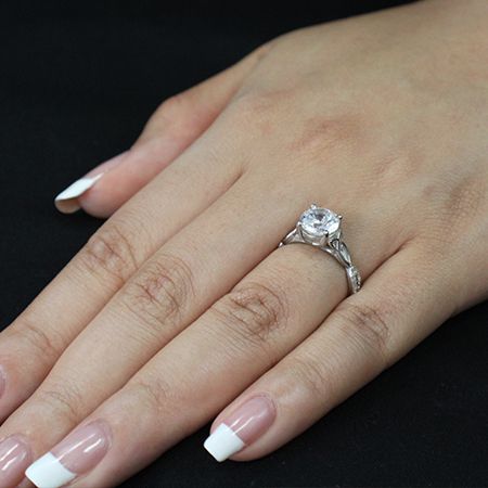 Pavonia Round Moissanite Engagement Ring whitegold