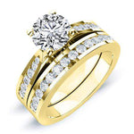 Petunia Round Moissanite Bridal Set yellowgold