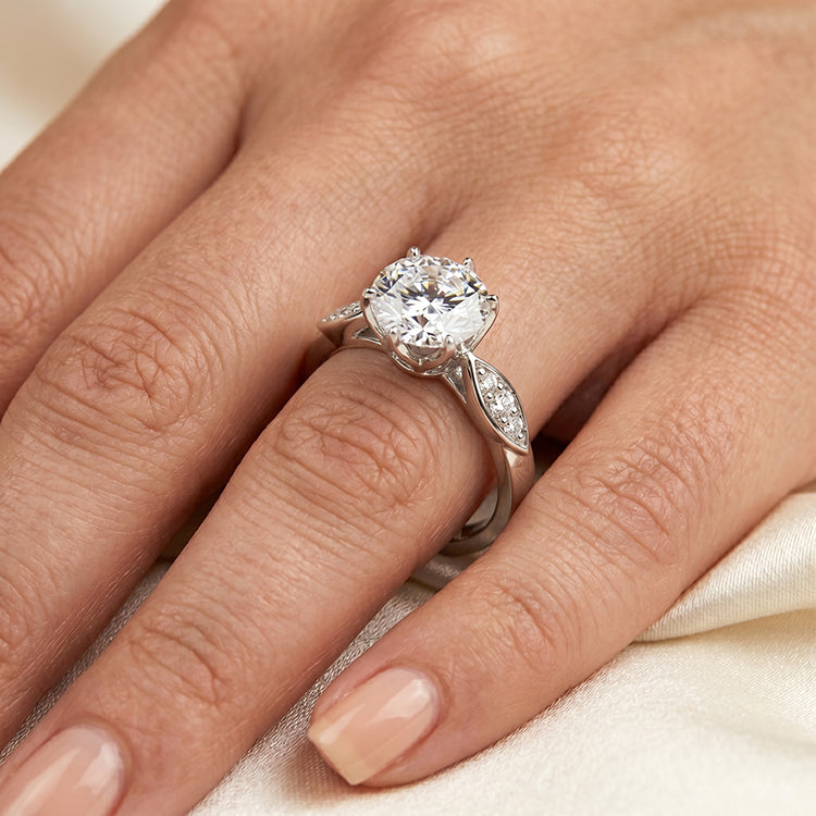 Pieris - GIA Natural Round Diamond Engagement Ring