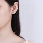 Serenity Moissanite Earrings whitegold