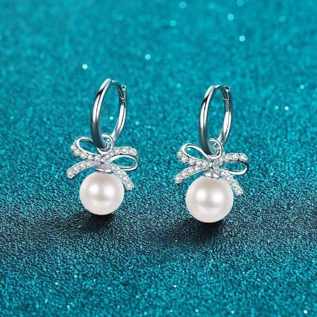 Stephanie Diamond & Pearl Earrings whitegold