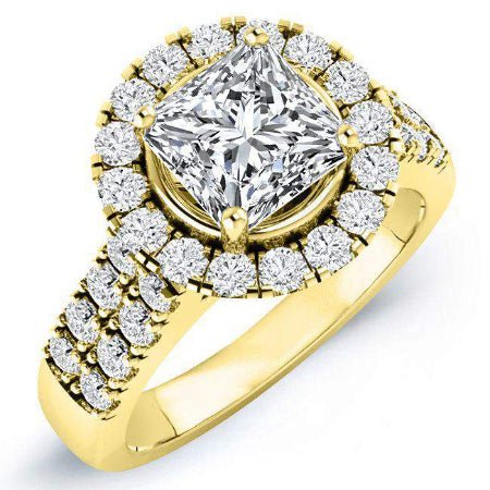 Velvet Princess Moissanite Engagement Ring yellowgold