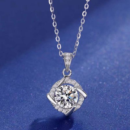 Zariah Moissanite Necklace whitegold