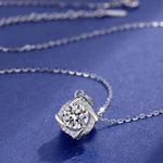 Zariah Moissanite Necklace whitegold