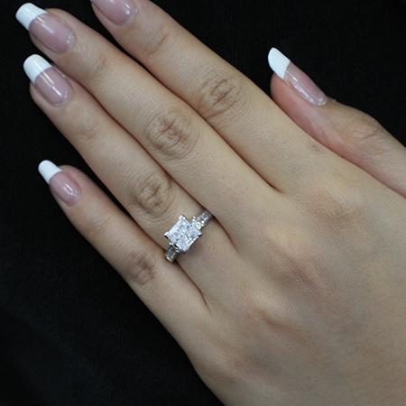 Hazel Princess Diamond Engagement Ring (Lab Grown Igi Cert) whitegold