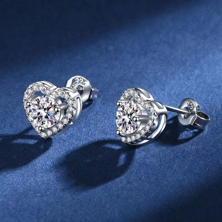 Rae Moissanite Earrings whitegold