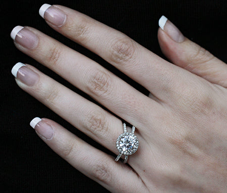 Waterlily Round Diamond Engagement Ring (Lab Grown Igi Cert) whitegold