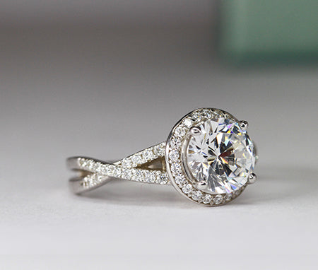 Moonflower Round Diamond Engagement Ring (Lab Grown Igi Cert) whitegold