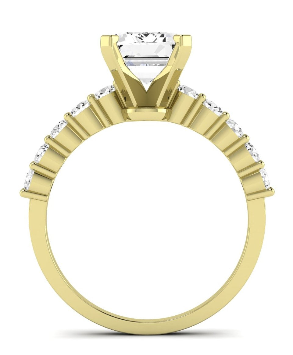 Magnolia Emerald Diamond Engagement Ring (Lab Grown Igi Cert) yellowgold